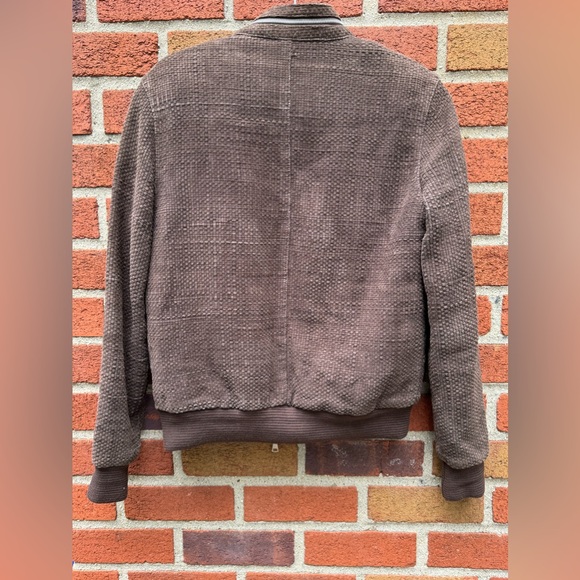 Very very cool versatile leather jacket, unfortunately snug for me never worn - Picture 3 of 8